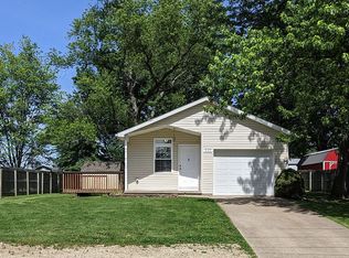 322 Elm St, Lynnville, IN 47619