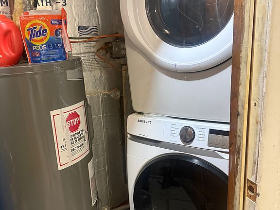 4th image of 391 Five Springs Rd