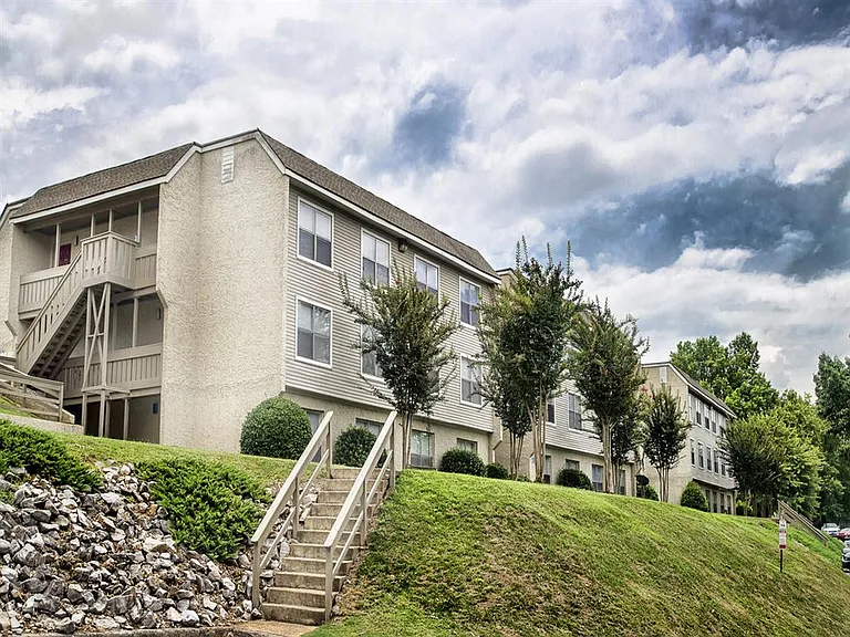 The Overlook Apartment Homes — Photo 26