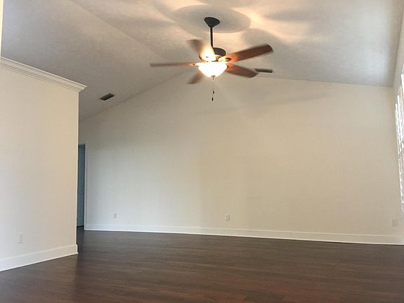 2nd image of 1414 SW Vizcaya Cir