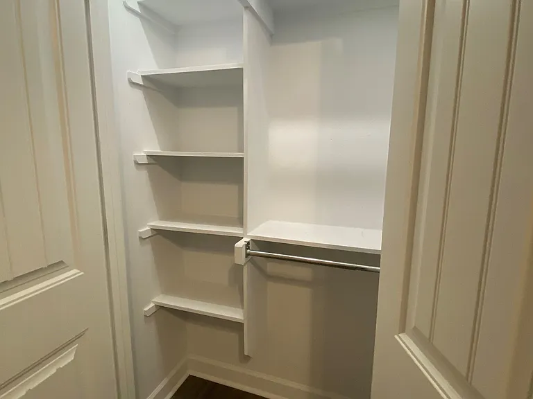 2512 Garden Dr — Photo 13
