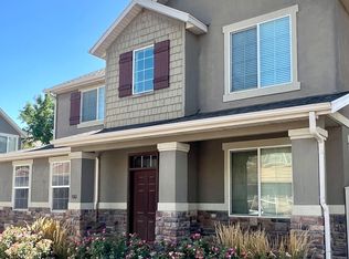 1061 Kettering Dr, North Salt Lake, UT 84054