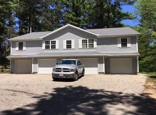 302 E 9th St, Westfield, WI 53964