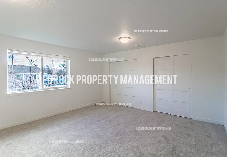 1118 N Davis Ln — Photo 16