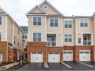 23265 Milltown Knoll Sq #113, Ashburn, VA 20148