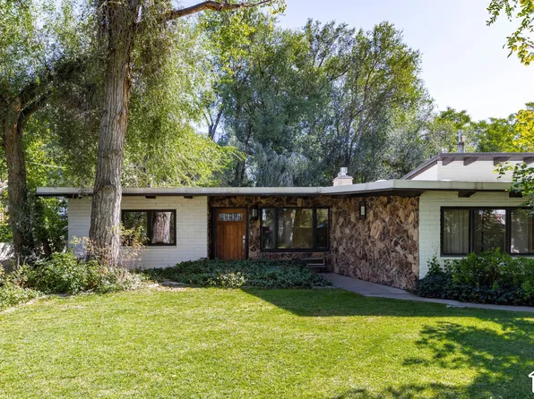 6245 S 2300 E, Holladay, UT 84121