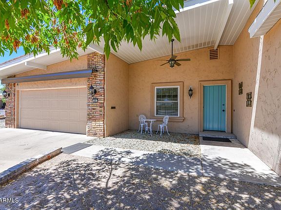 3rd image of 16857 N Meadow Park Dr