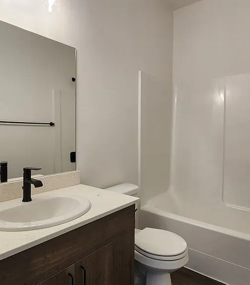 Ames Creek Apartments — Photo 26
