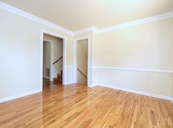 5th image of 311 College Park Dr