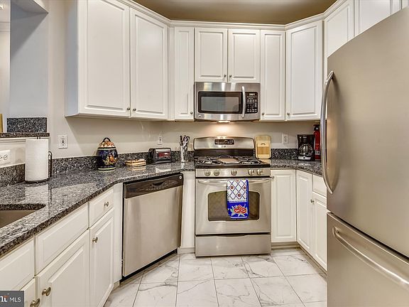 3rd image of 1321 N Adams Ct APT 308