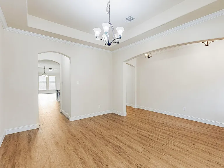 8812 Denstone Dr — Photo 5