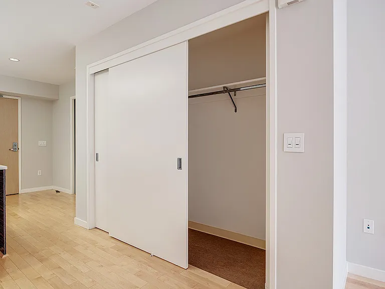 1840 Washington St #202 — Photo 6
