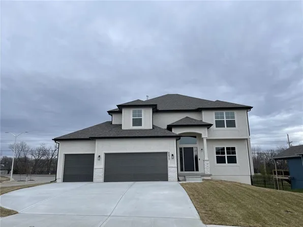 10412 N Flora Ave, Kansas City, MO 64155