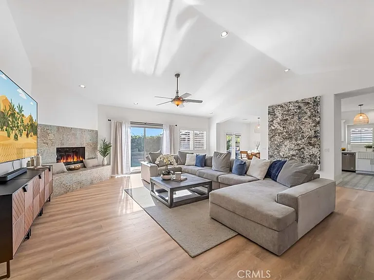 43640 Milan Ct — Photo 6