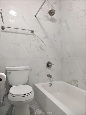 Rented by City Connections Realty | media 14