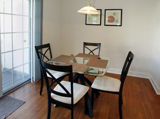 1902 River View Rd, Troy, NY 12183