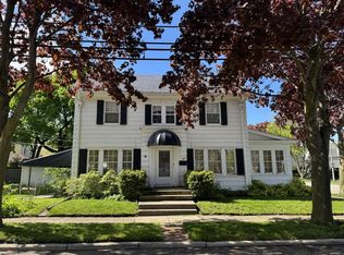 419 17th St, Racine, WI 53403