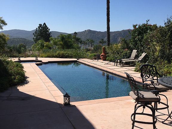 2nd image of 3534 Avenida Sierra