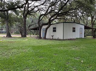 1151 Garcitas Creek Rd, Inez, TX 77968
