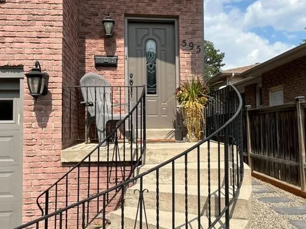 595 Beaver Ct, Milton, ON L9T 4A8
