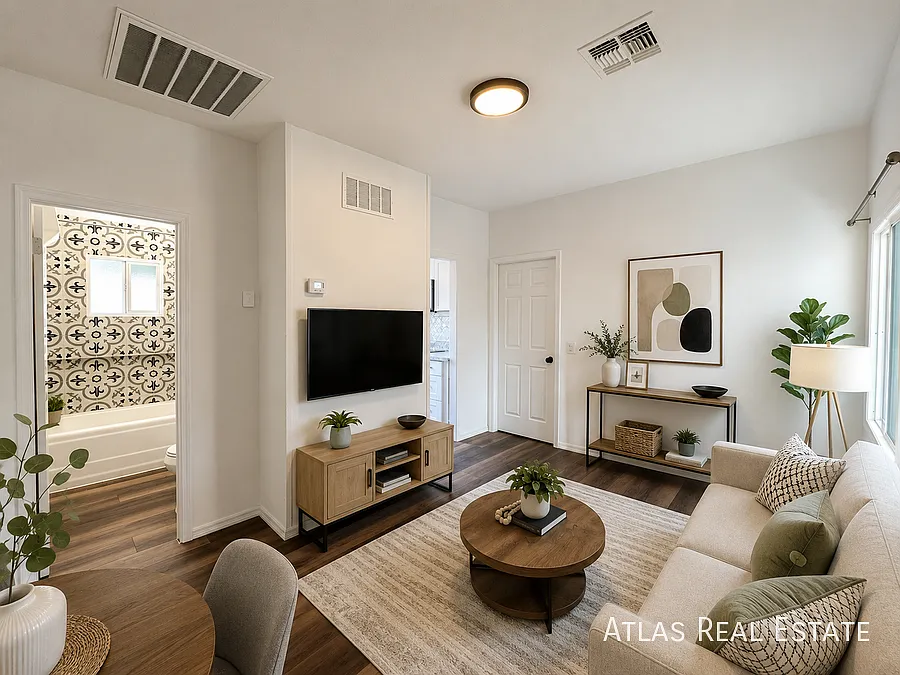Modern North Phoenix Apartment | $775 Move-In Special — Photo 1