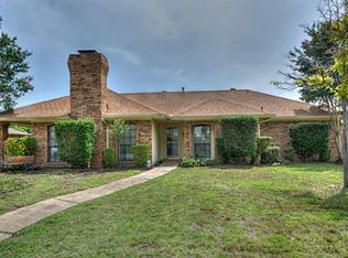2406 Ridgeview Dr, Sachse, TX 75048