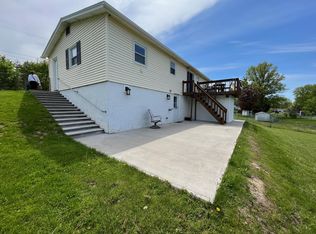 205 Midwood Dr #B, Liverpool, NY 13088