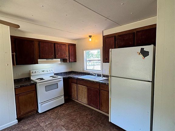 4th image of 2014 Spring Ct