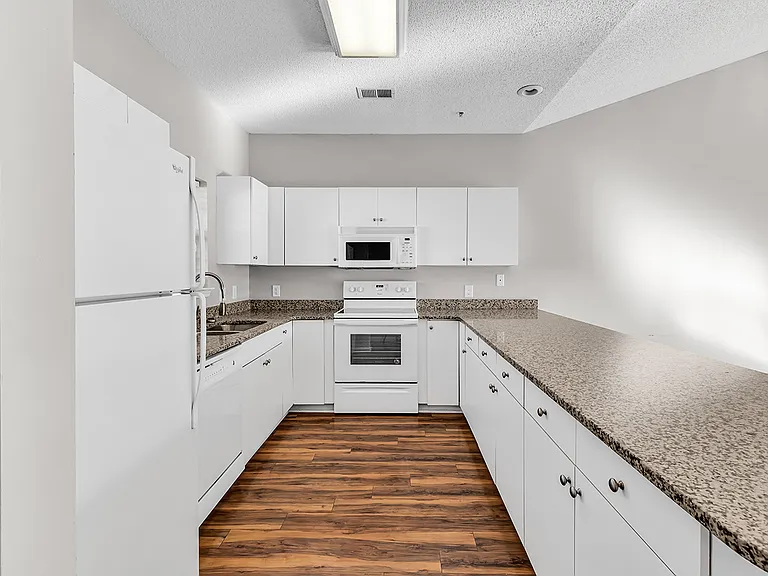 3947 Gladiola Ct #303 — Photo 5
