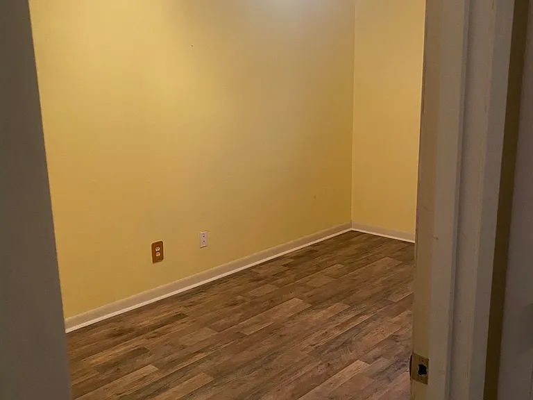 128 Deerfield Dr — Photo 5