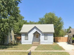402 E 10th St, Newton, KS 67114