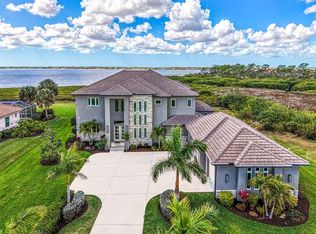 3051 Rivershore Ln, Port Charlotte, FL 33953