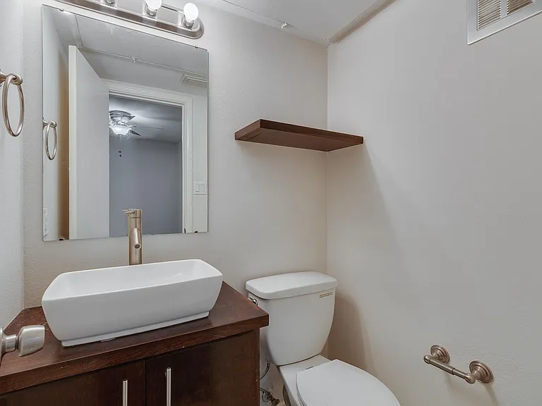 4525 Gilbert Ave #207 — Photo 13