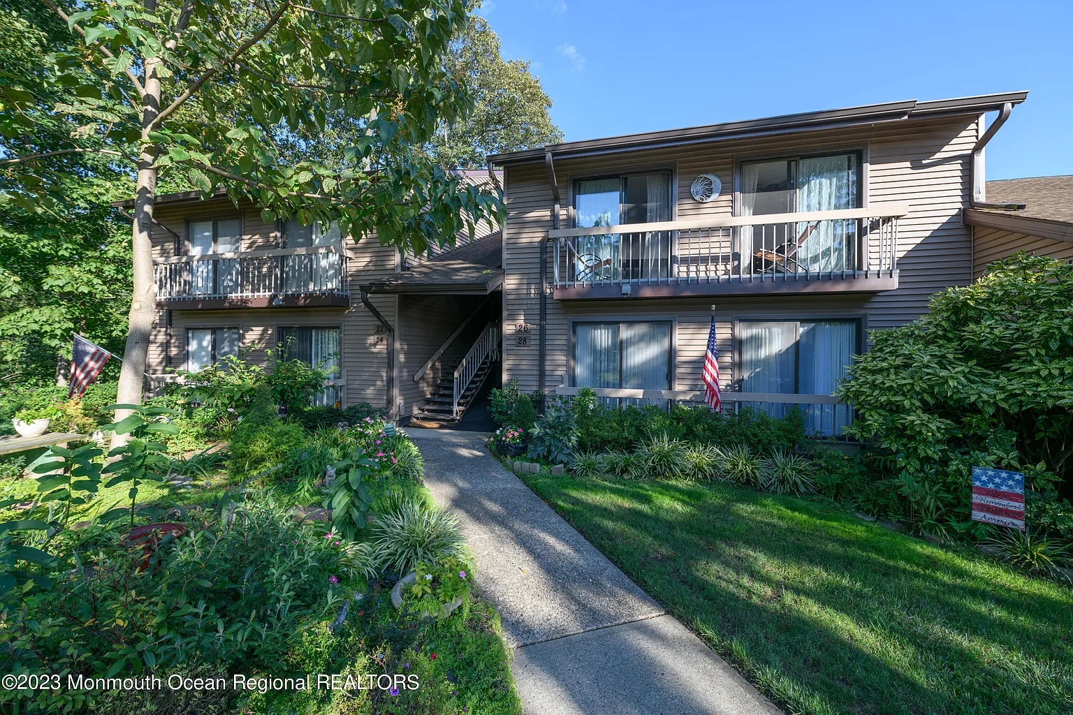 26 Augusta Court photo 1