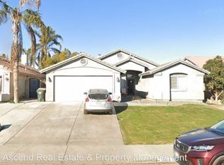 3912 White Sands Dr, Bakersfield, CA 93313
