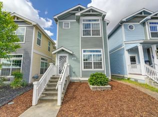 105 Hickory St, Roseville, CA 95678