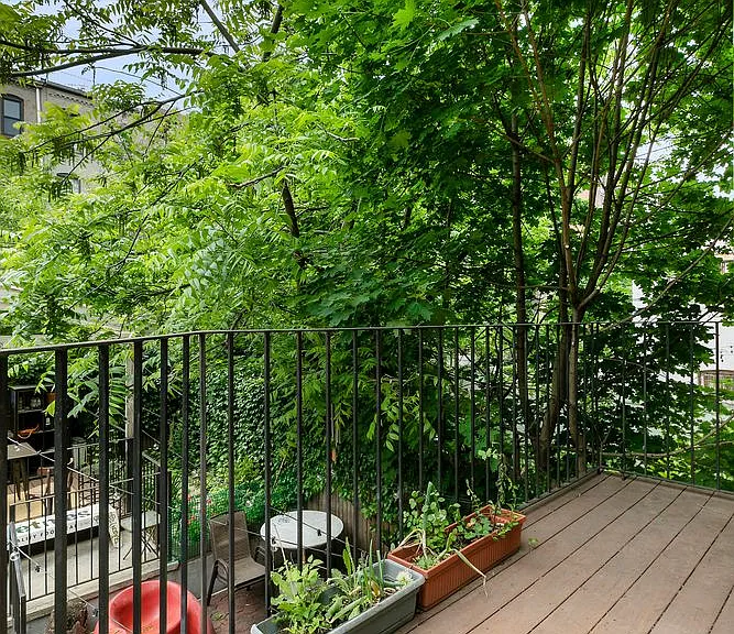 1178 Dean St #2 — Photo 8