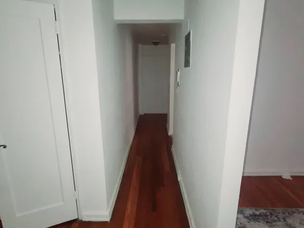 67-12 Yellowstone Boulevard image 5 of 14