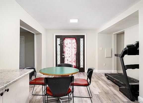 4th image of 10 Sunnyside Drive