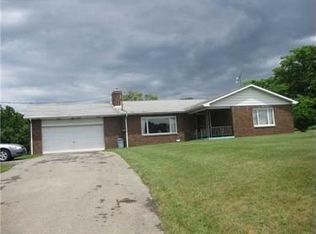 410 Unionville Rd, Butler, PA 16001