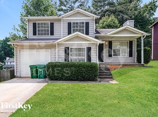 2164 Glenwood Downs Dr, Decatur, GA 30035