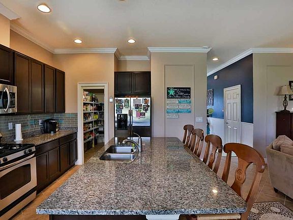 2nd image of 6813 Park Strand Dr