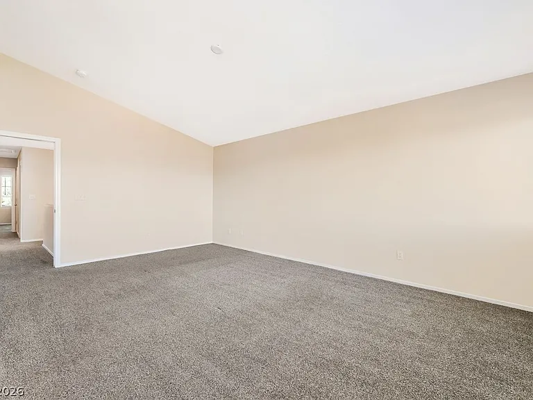 8104 Caspian Moon Dr — Photo 21