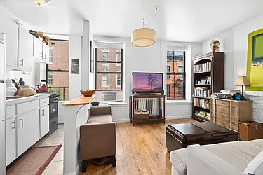 Rented by Brown Harris Stevens