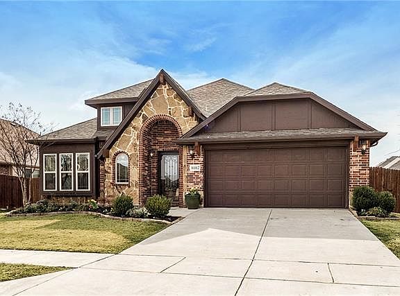 2nd image of 1112 Longhorn Dr