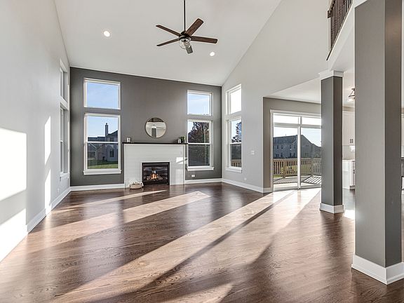 4th image of 5223 E Greenshire Cir