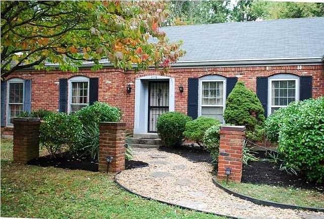2nd image of 408 Colonel Way