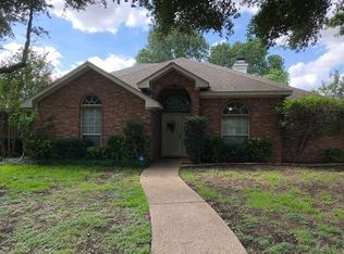 605 Harvest Ln, Mc Gregor, TX 76657