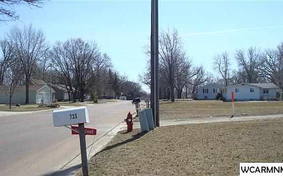 4th image of 734 Shoreacres Dr