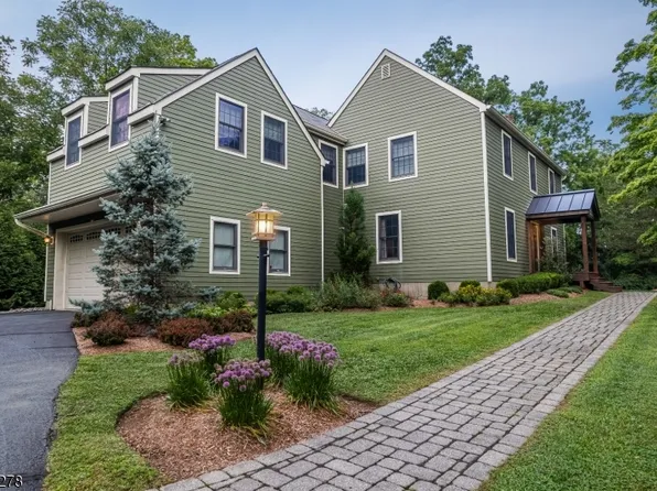 7 S Locust Lake Rd, Hope Twp., NJ 07825